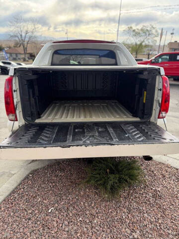 2011 Cadillac Escalade EXT Premium