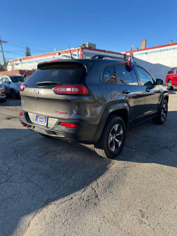 2018 Jeep Cherokee Trailhawk