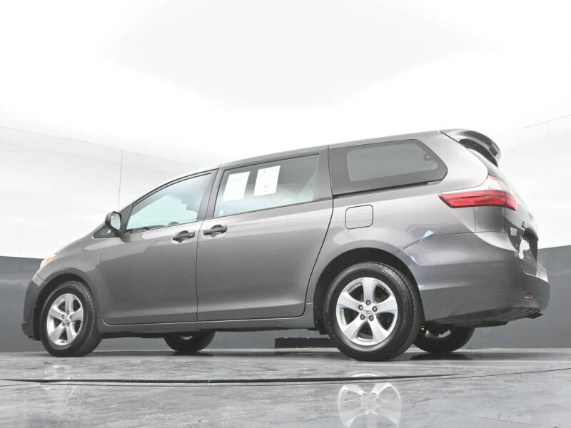 2016 Toyota Sienna L 7-Passenger
