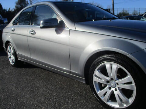 2011 Mercedes-Benz C-Class C 300 Luxury 4MATIC