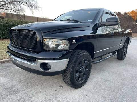 2005 Dodge Ram 2500 for sale at United Luxury Motors in Stone Mountain GA
