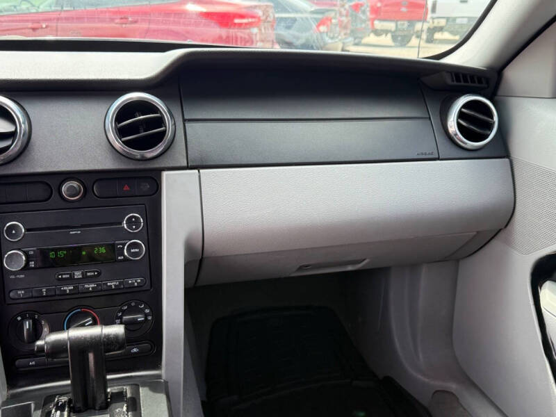 2008 Ford Mustang V6 Premium