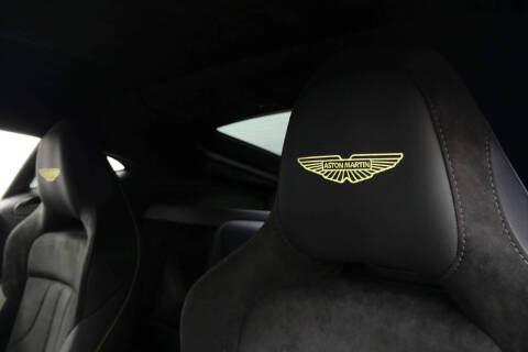 2025 Aston Martin Vantage