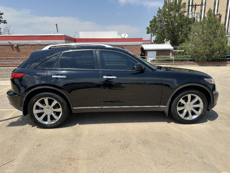 2004 Infiniti FX45