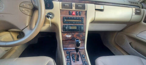 2001 Mercedes-Benz E-Class E 320