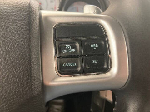 2012 Dodge Challenger SXT