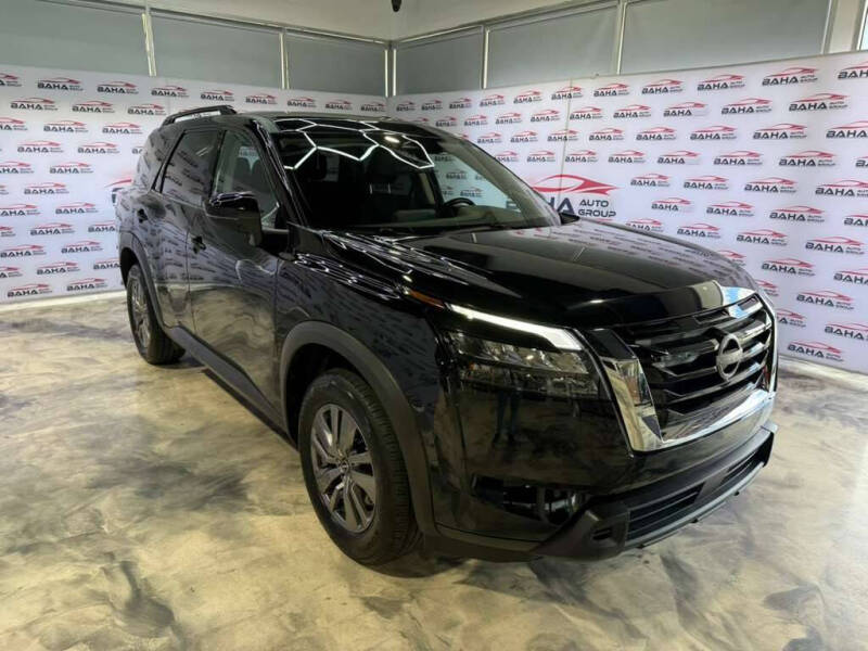 2025 Nissan Pathfinder SV