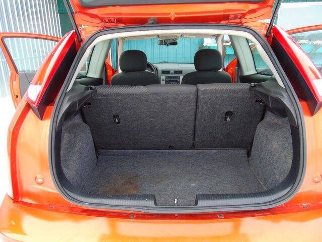 2005 Ford Focus ZX3 SE