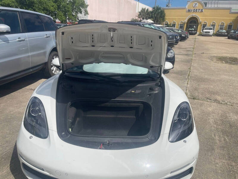 2018 Porsche 718 Cayman