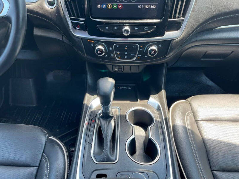 2023 Chevrolet Traverse Premier