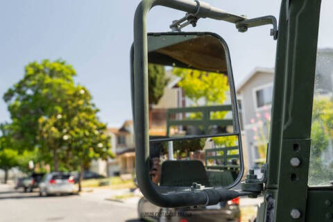 2008 AM General Hummer