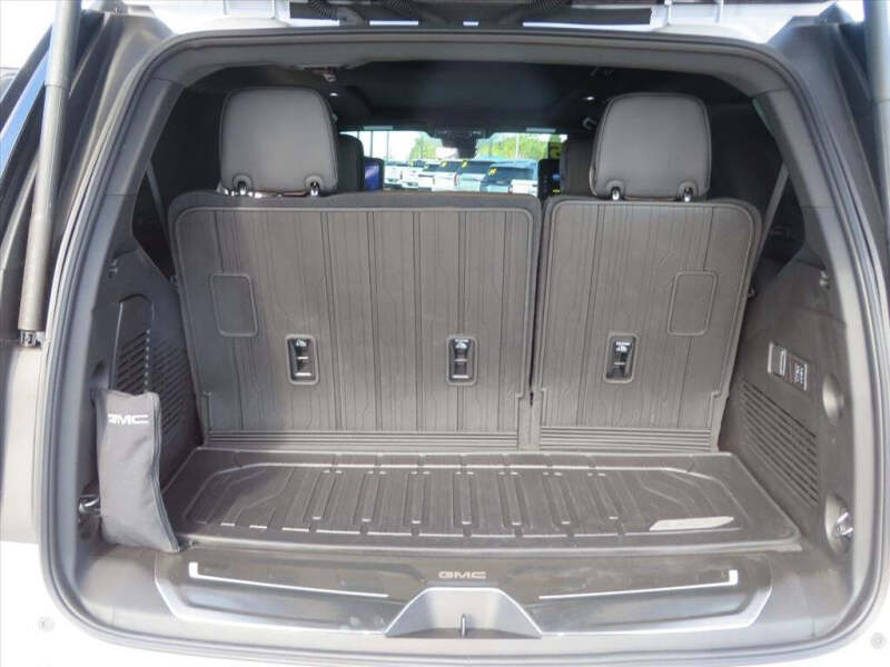 2025 GMC Yukon Denali Ultimate