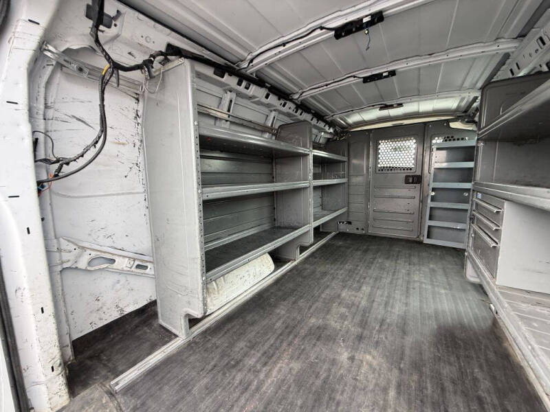 2016 Chevrolet Express 2500