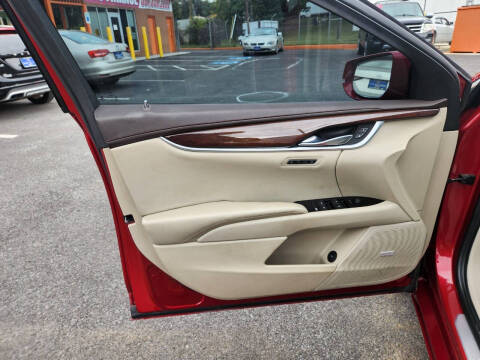 2014 Cadillac XTS Luxury Collection