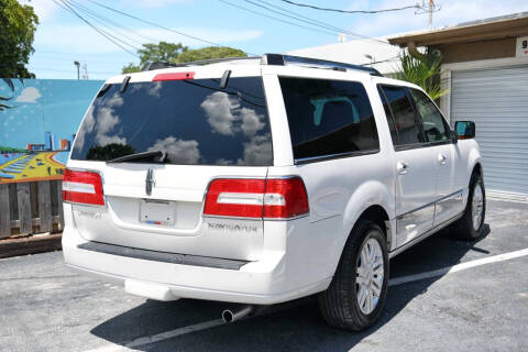 2014 Lincoln Navigator L