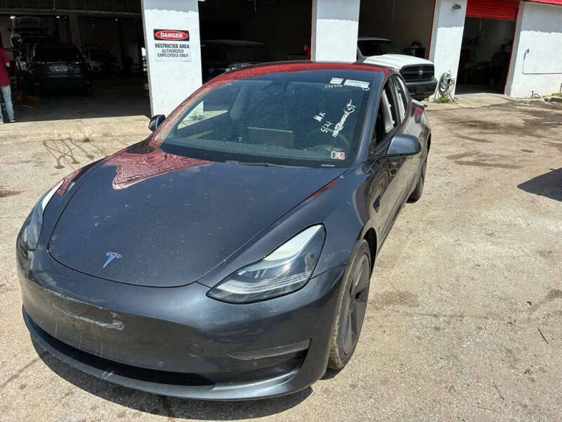 2021 Tesla Model 3 Standard Range Plus