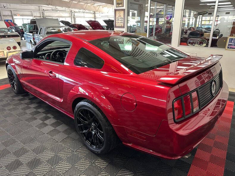 2005 Ford Mustang
