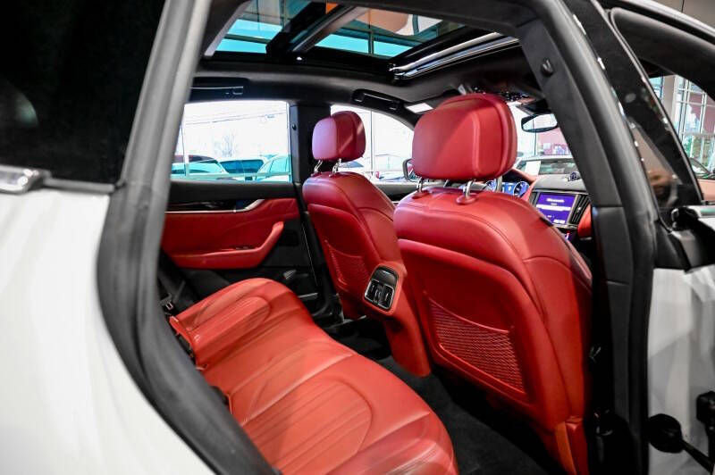 2022 Maserati Levante Modena