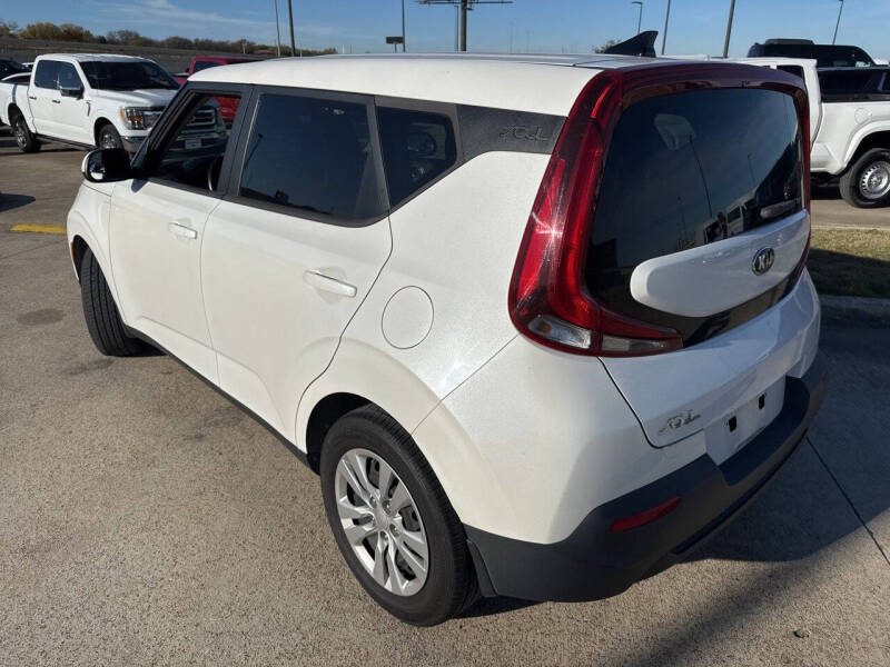 2020 Kia Soul LX