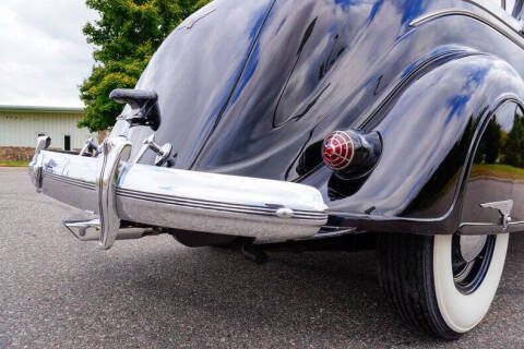 1936 Chrysler Imperial