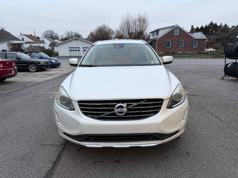 2015 Volvo XC60 T6 Premier Plus