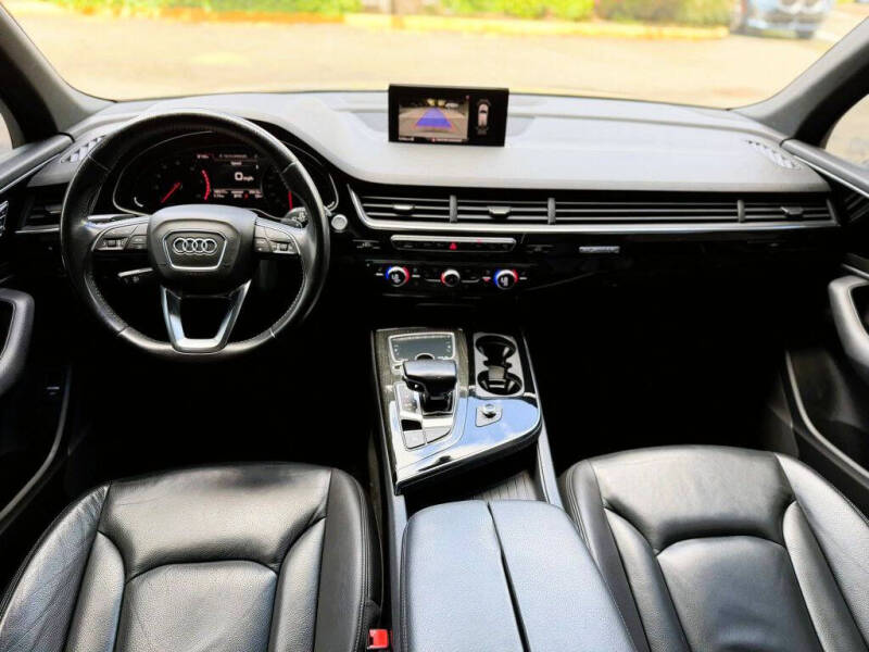 2017 Audi Q7 3.0T quattro Premium Plus