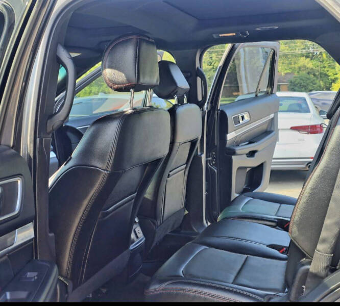 2016 Ford Explorer Sport
