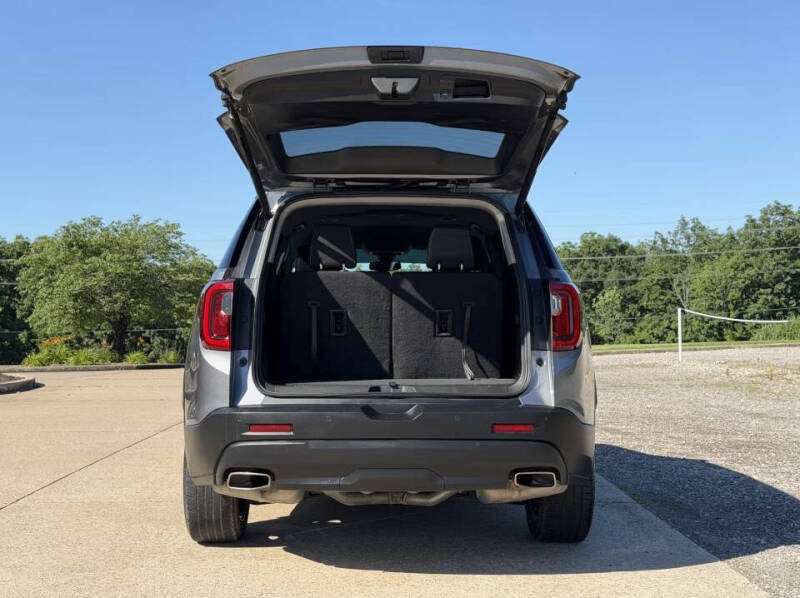 2022 GMC Acadia SLE