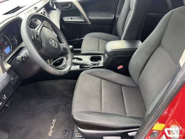 2016 Toyota RAV4 LE