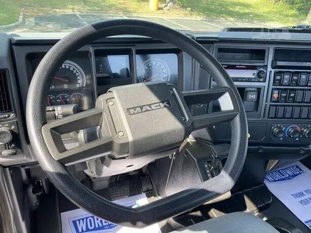 2024 Mack MD6