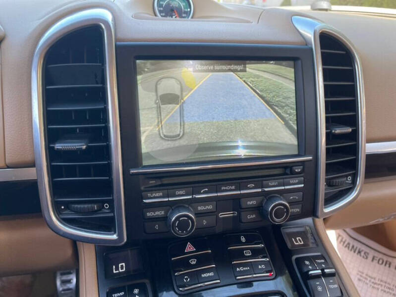 2011 Porsche Cayenne S