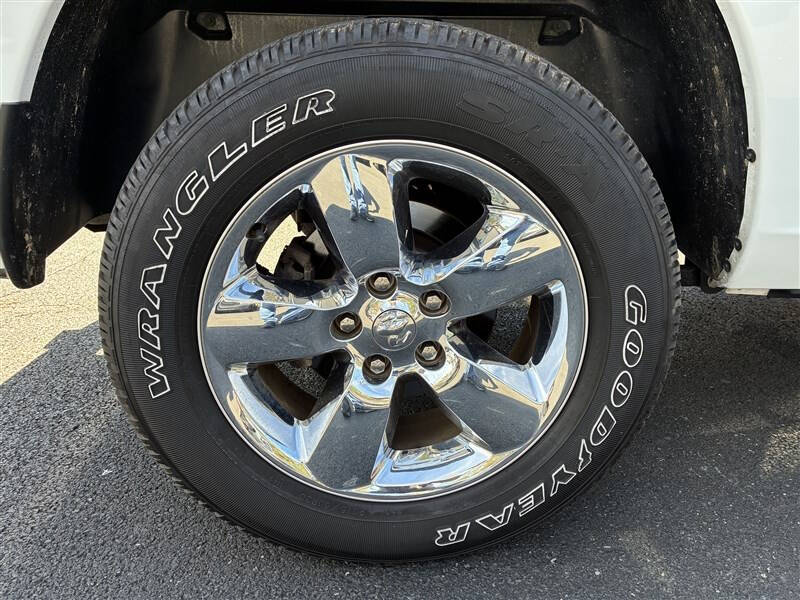 2022 RAM 1500 Classic SLT