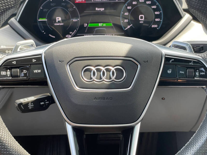 2022 Audi e-tron GT quattro Prestige