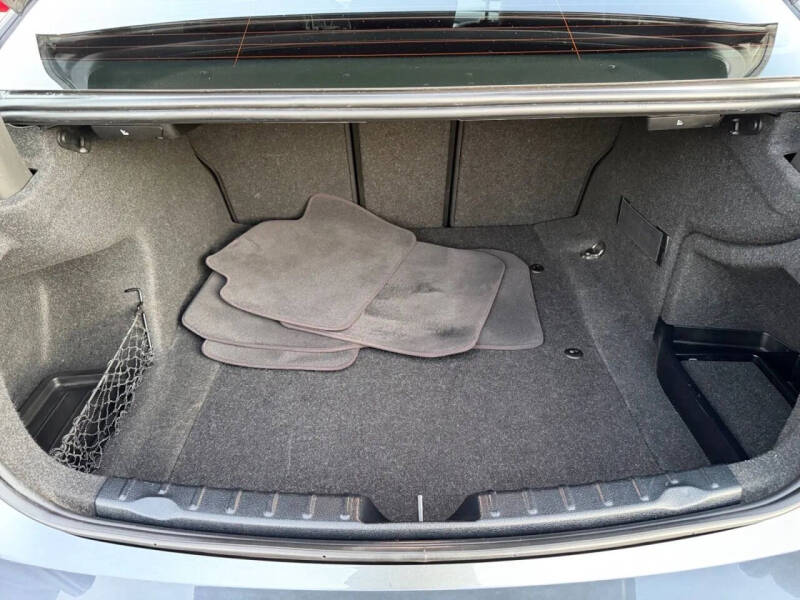 2013 BMW 3 Series 328i