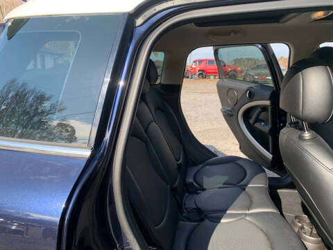 2016 MINI Countryman Cooper