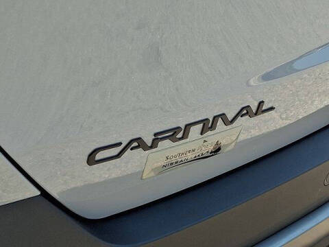 2026 Kia Carnival SX
