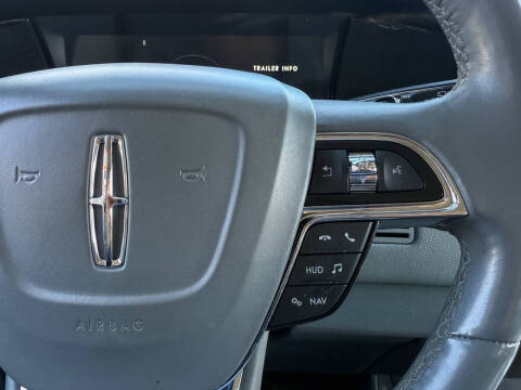 2018 Lincoln Navigator Select