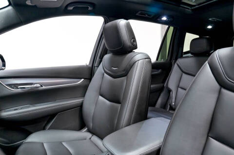 2022 Cadillac XT6 Luxury