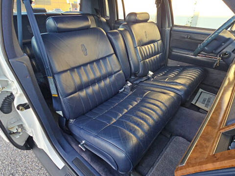1994 Lincoln Town Car Executive