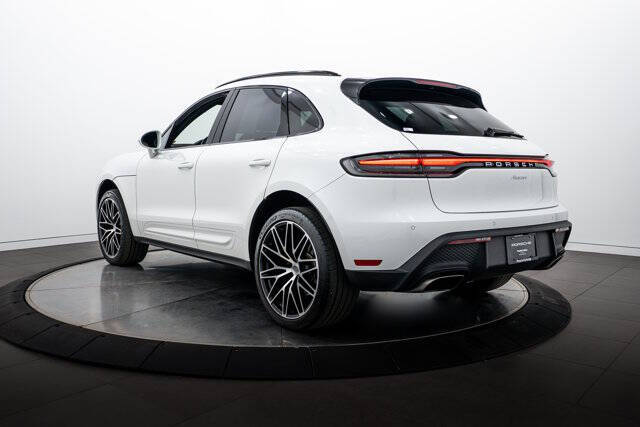 2023 Porsche Macan