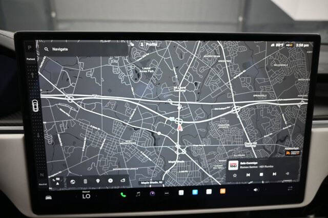 2022 Tesla Model S Plaid