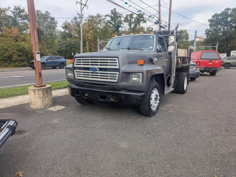 1989 Ford F-700