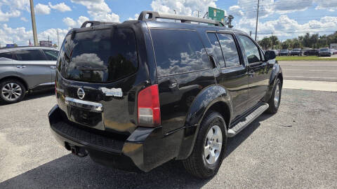 2011 Nissan Pathfinder SV