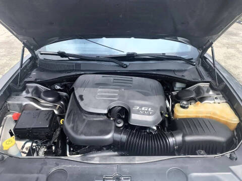 2012 Dodge Charger SE