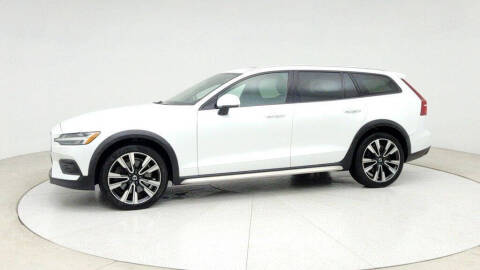2020 Volvo V60 Cross Country T5