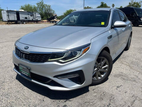 2019 Kia Optima for sale at Auto Mercado in Clovis CA