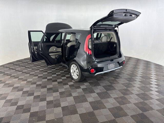 2017 Kia Soul +