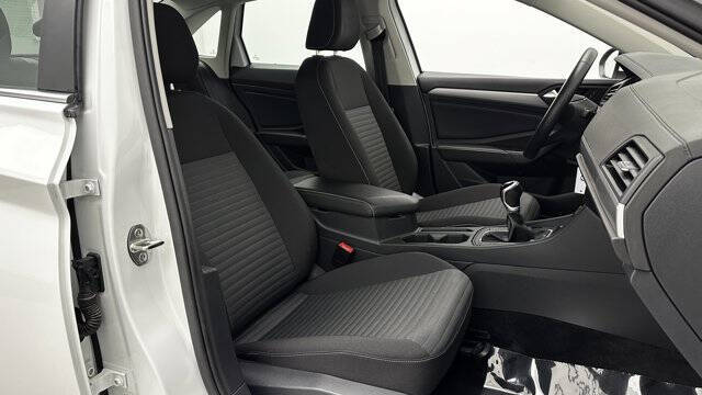 2024 Volkswagen Jetta S