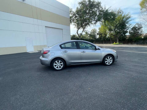 2010 Mazda MAZDA3 i Touring