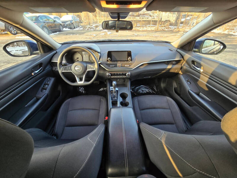 2022 Nissan Altima 2.5 S